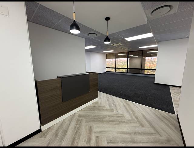 167M² OFFICE TO LET IN AUCKLAND PARK